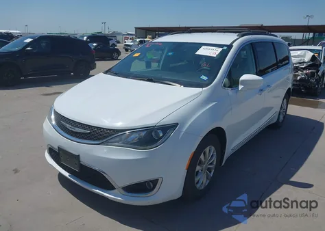 2017 Chrysler Pacifica Touring-L из США, поврежденный, VIN 2C4RC1BGXHR759030